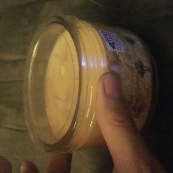 Candles - Picture 5 of 5